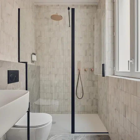 Aparthotel Nestay Sentier 4*