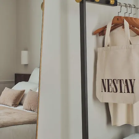 Aparthotel Nestay Sentier