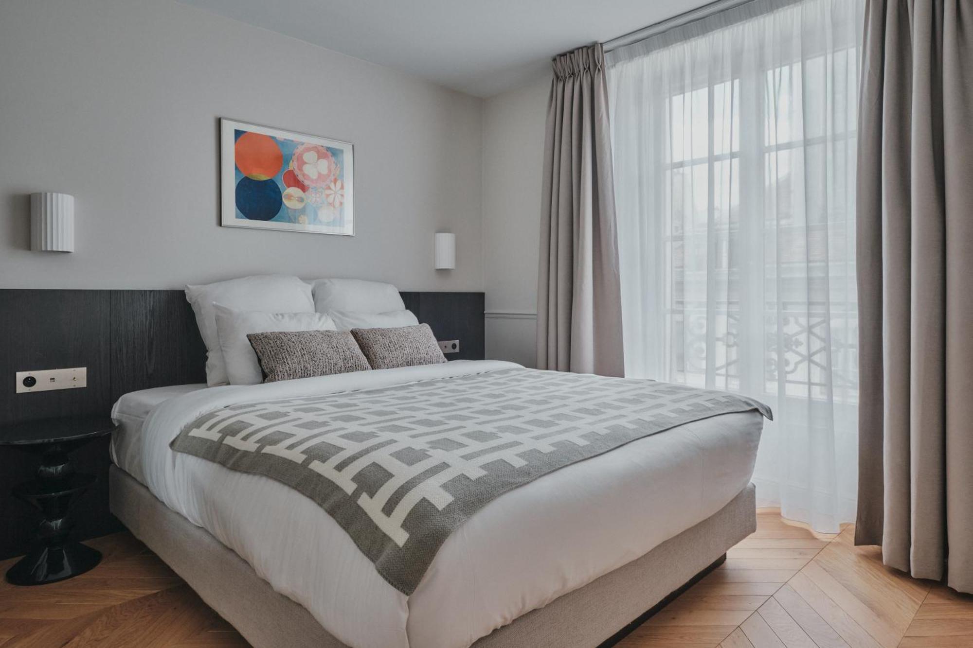 Aparthotel Nestay Sentier 4*